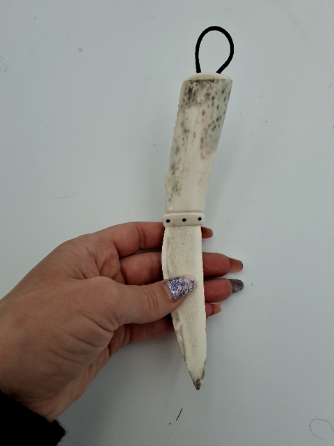 Udskåret kniv i ben